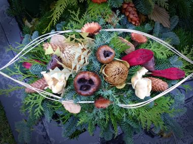 Blumenschmuck Grabgestaltung - Natur Pur Blumenladen Erfurt Niedernissa Blumenschmuck Grabgestaltung - Natur Pur Blumenladen Erfurt Niedernissa